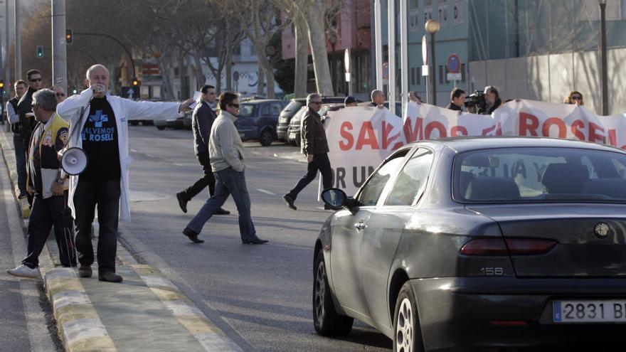 Crece la tensión entre ´Salvemos el Rosell´ y Sanidad a ocho días de la manifestación