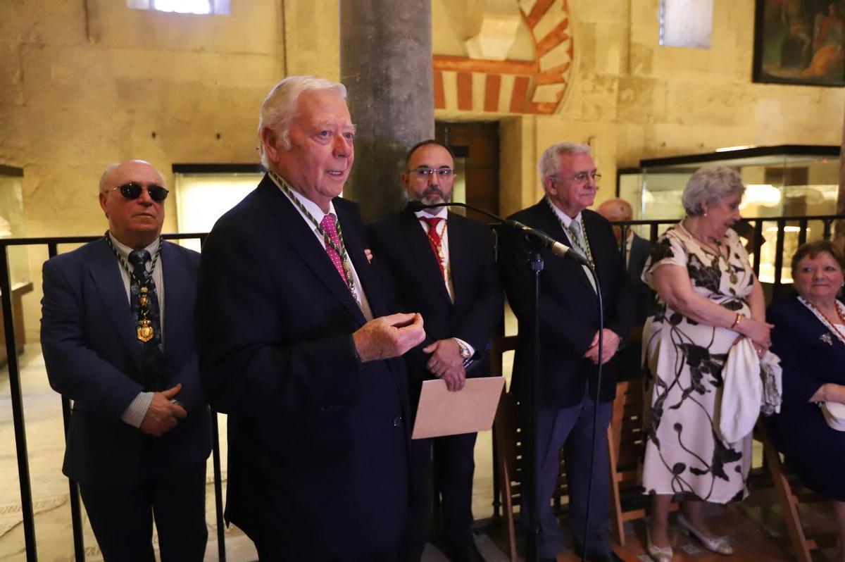 José Cosano, presidente de la Real Academia de Córdoba, se dirige a los asistentes este domingo.