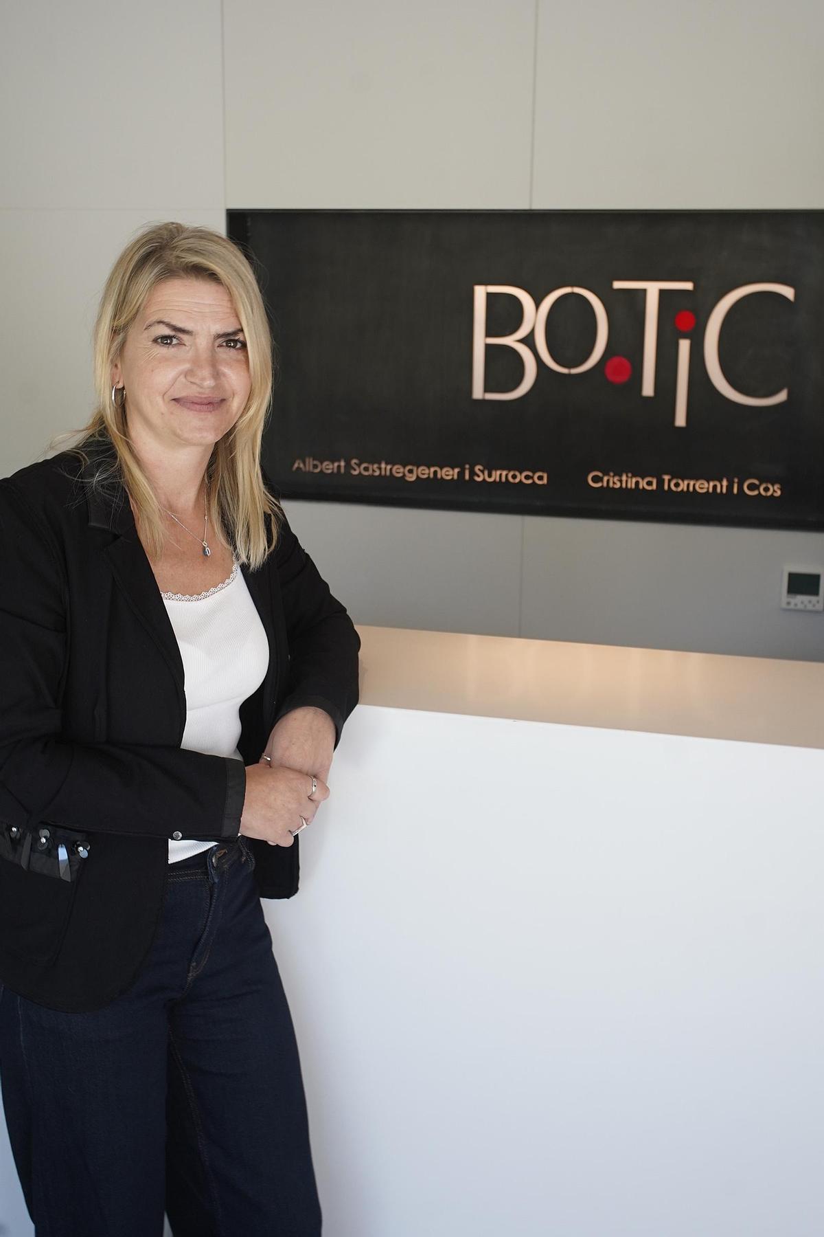Cristina Torrent a la recepció del restaurant Bo.TiC.
