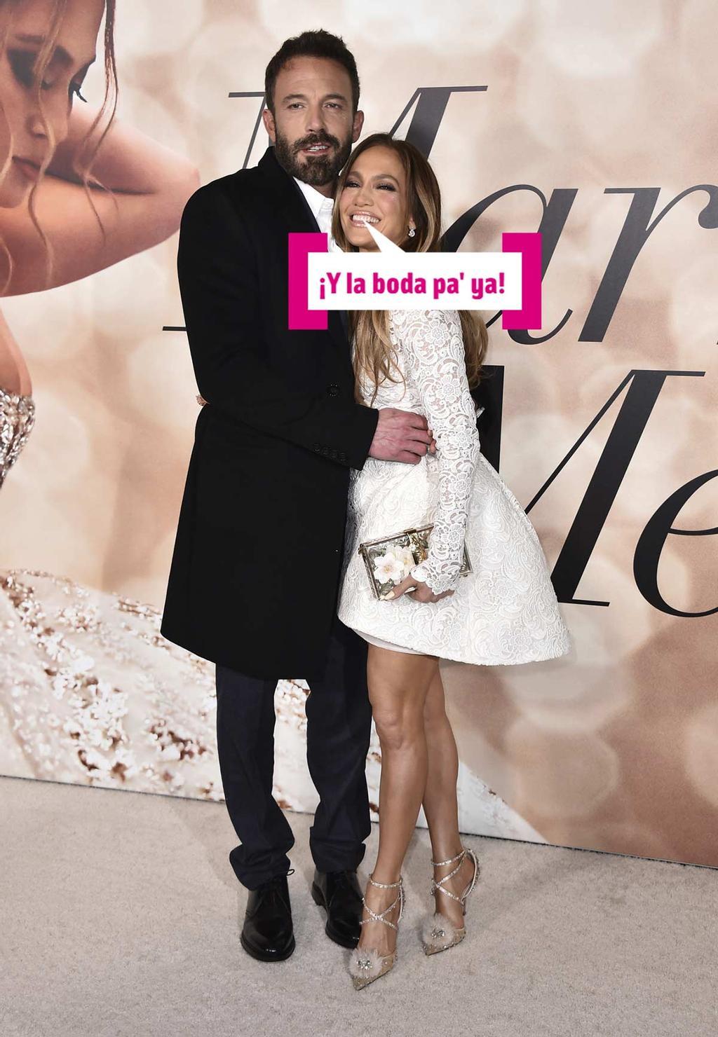 Jennifer Lopez y Ben Affleck en la presentación de la película Marry Me