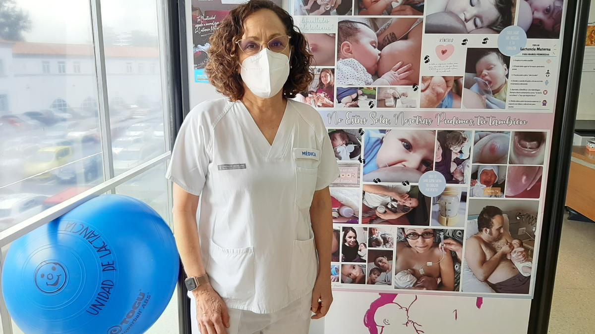 Una responsable de lactancia materna del hospital Peset de València.