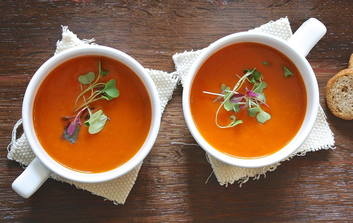 Las cremas de verduras son ideales para una cena ligera y adelgazante