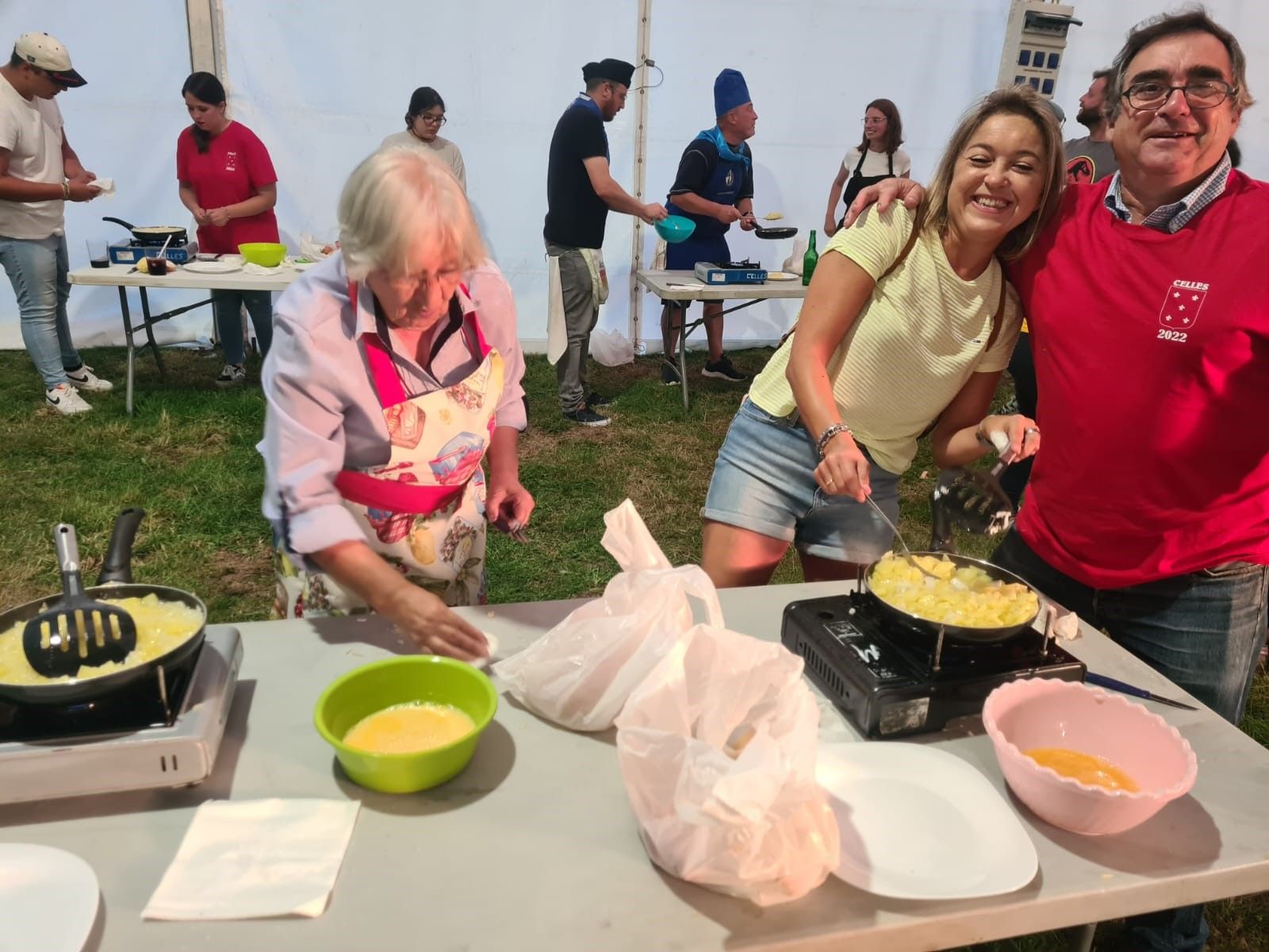 Celles, fiesta hasta en los fogones con un concurso de tortillas "histórico"