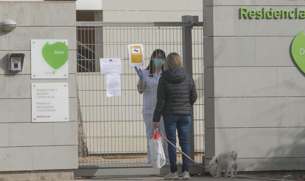 Trabajos de la UME en la Estacion de Renfe, Luceros y Hospital General de Alicante