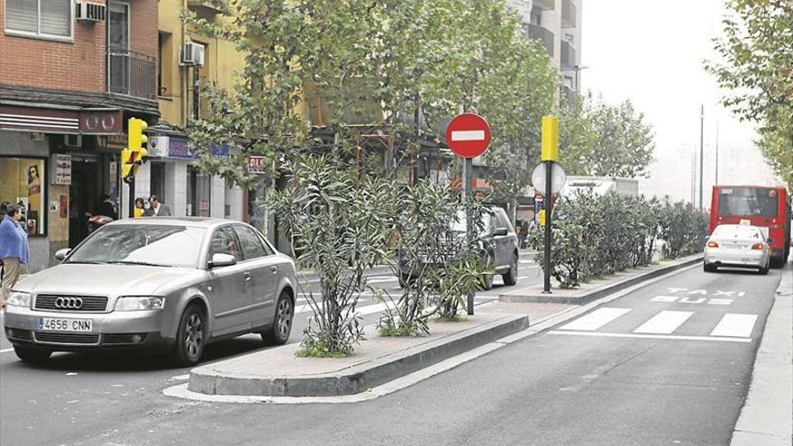 Otro carril bus dejará la avenida Madrid con solo uno para coches