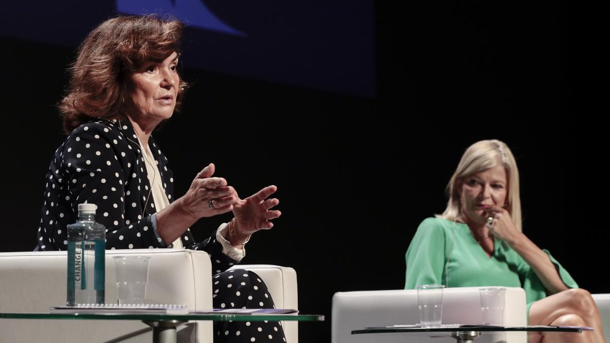 Charla de Carmen Calvo y Gabriela Bravo en el VI Feminario Valencia