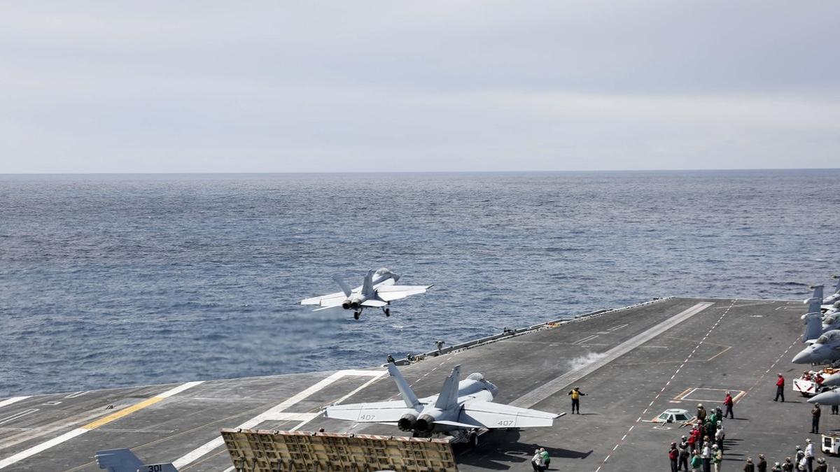 El portaaviones de EEUU 'USS Abraham Lincoln', en una imagen de archivo.