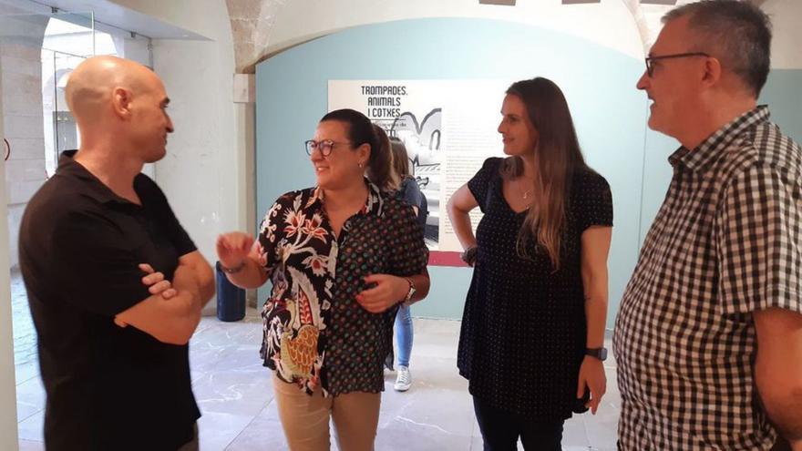 Pau, junto a la consellera de Cultura Bel Busquets. | CONSELL DE MALLORCA