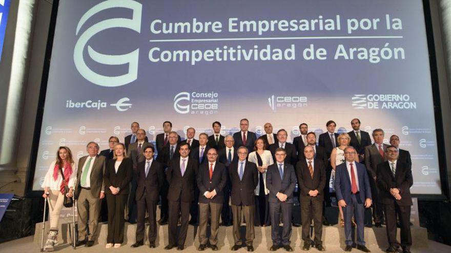 Una edición anterior de la Cumbre Empresarial de la CEOE Aragón. | EL PERIÓDICO
