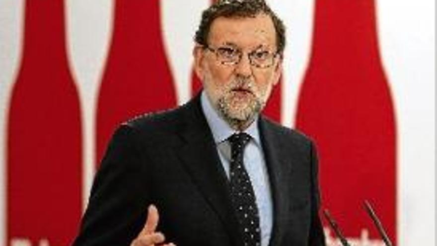 Mariano Rajoy, durant la seva visita d&#039;ahir a la fàbrica Mahou-San Miguel.