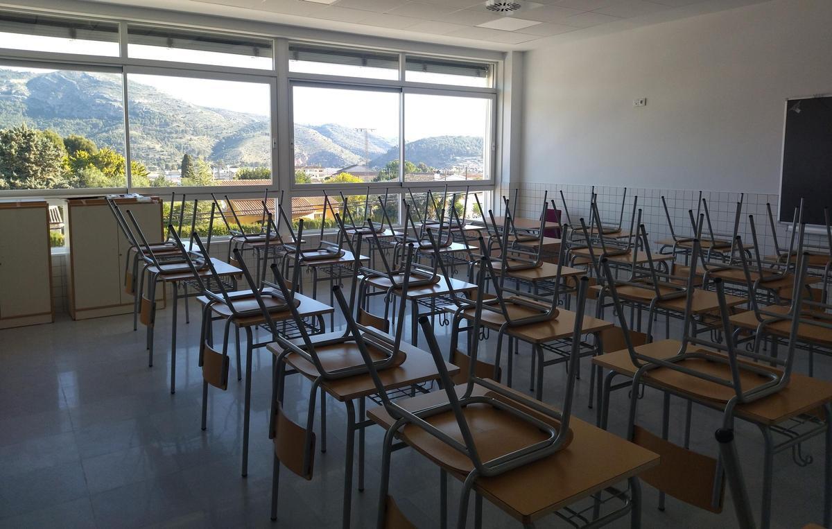 Una de las aulas del colegio Serra de Bèrnia
