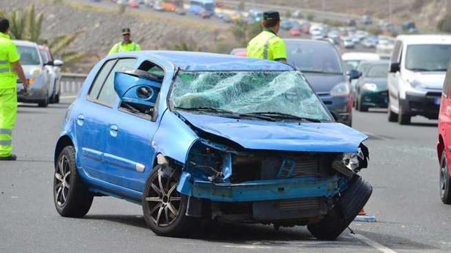 Vuelco en la autopista del Sur