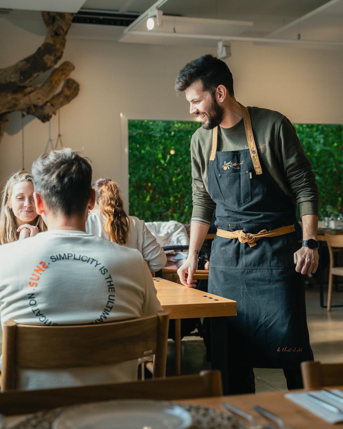 En Terragust Degusta, dentro de un invernadero, podrás disfrutar de un menú que no te dejará indiferente.