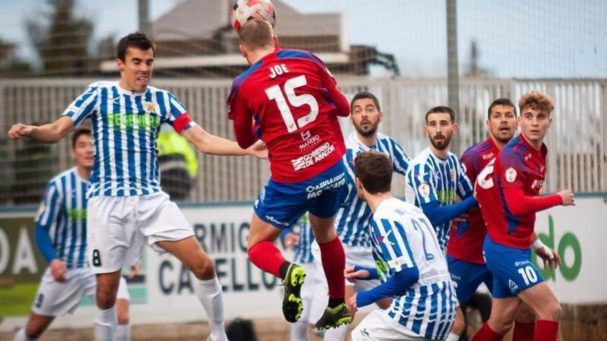 El Tarazona cae en uno de los campos más duros (2-0)