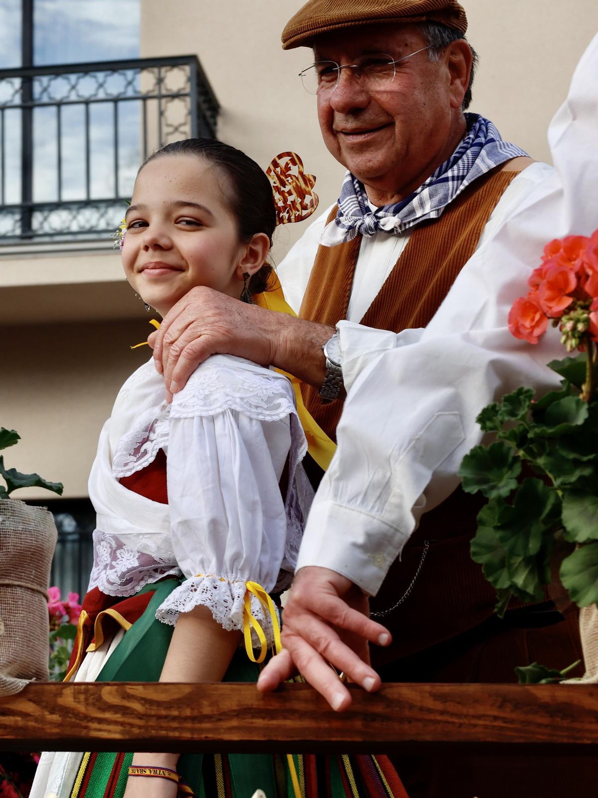 Varias generaciones disfrutan del Bando de la Huerta