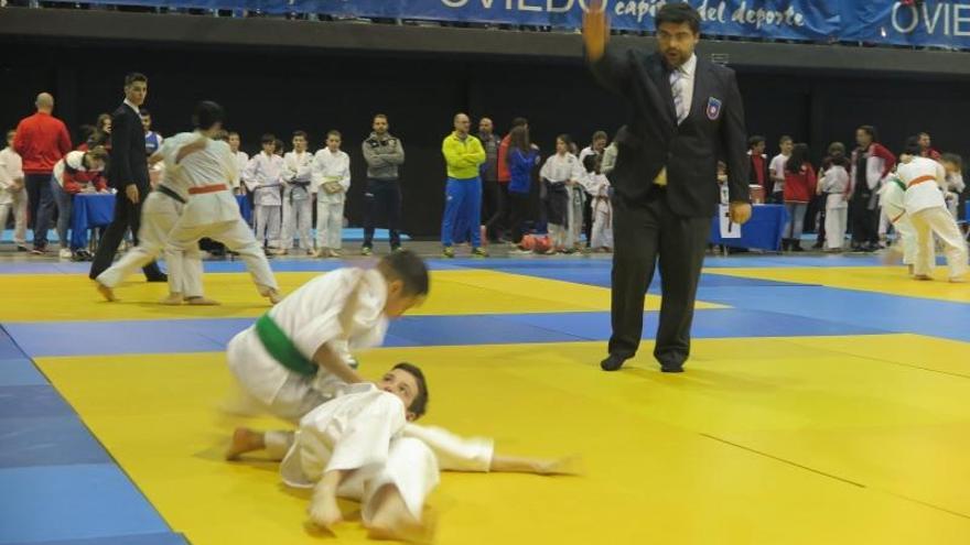 Alrededor de 200 judokas participaron en el ranking alevín