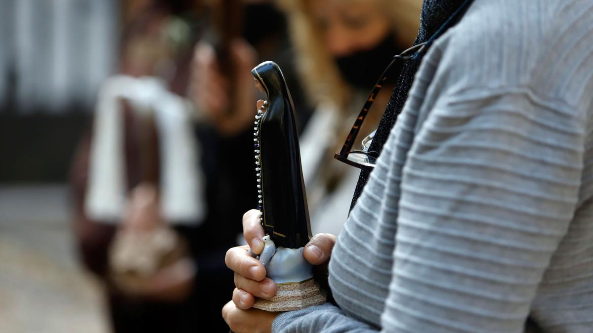 Con motivo de la suspensión de la estación de penitencia, la Ermita del Monte Calvario permanece abierta este Viernes Santo de manera ininterrumpida desde las 10h hasta las 20h.