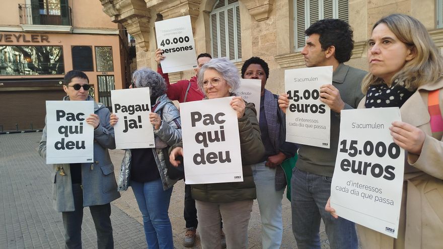 El STEI denuncia una &quot;chapuza&quot; del Govern que obliga a presentar 120.000 declaraciones complementarias de IRPF