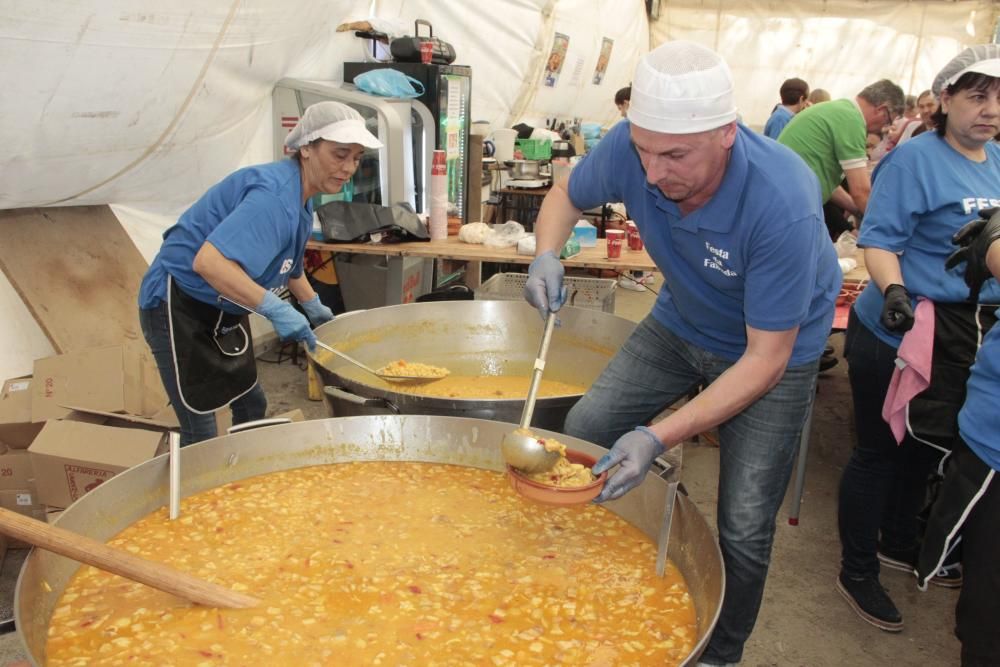 Fiestas gastronómicas en Galicia | La fabada no falta en Marcón