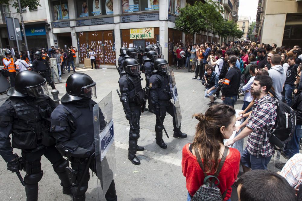 Reocupen el Banc Ocupat