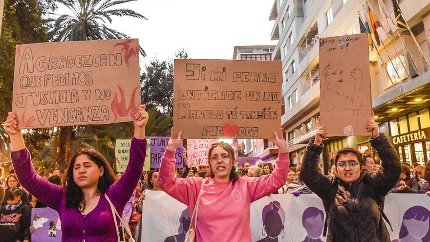 Una imagen de la manifestación del pasado 8M, Día de la Mujer, en el Parque San Telmo. | | ANDRÉS CRUZ