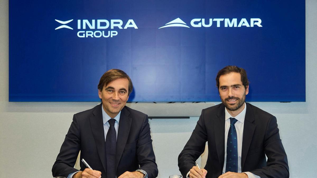 De izquierda a derecha: Enric Blasco, delegado territorial de Indra en Catalunya, y Miguel Camino, coCEO de Gutmar.