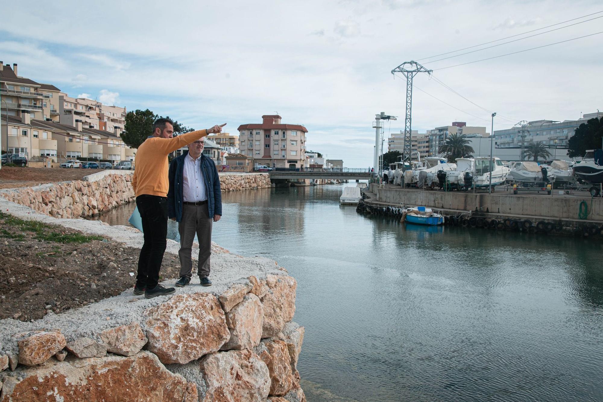 Gandia habilita un nuevo espacio verde en la calle Eivissa