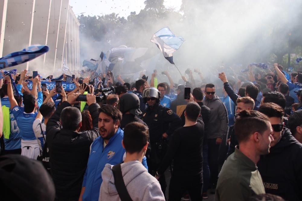 Recibimiento al Málaga CF antes del partido ante el Deportivo