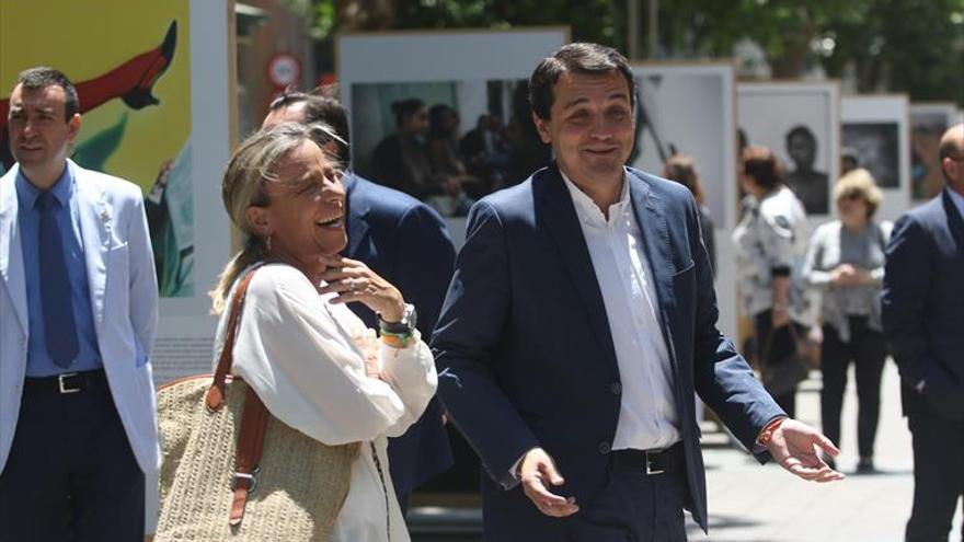 Cs ‘congela’ el pacto, a la espera de las directrices de Madrid