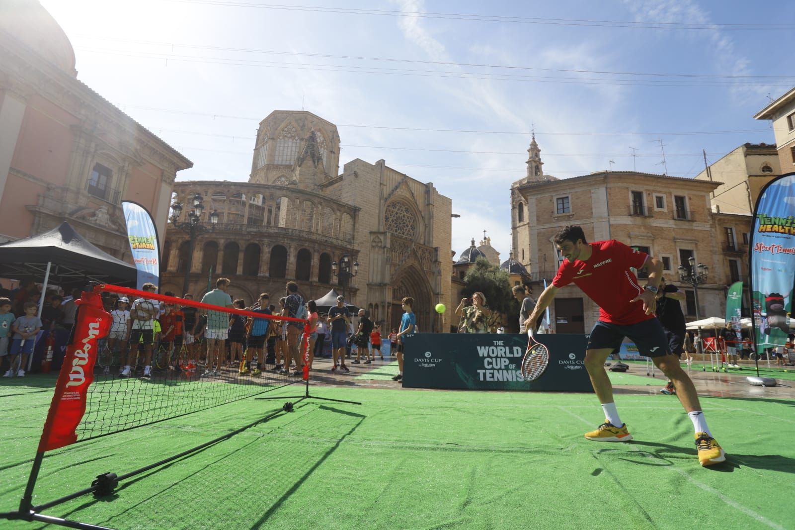 La Copa Davis ya se respira en las calles de València