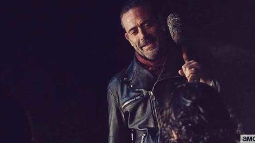 Jeffrey Dean Morgan es Negan.