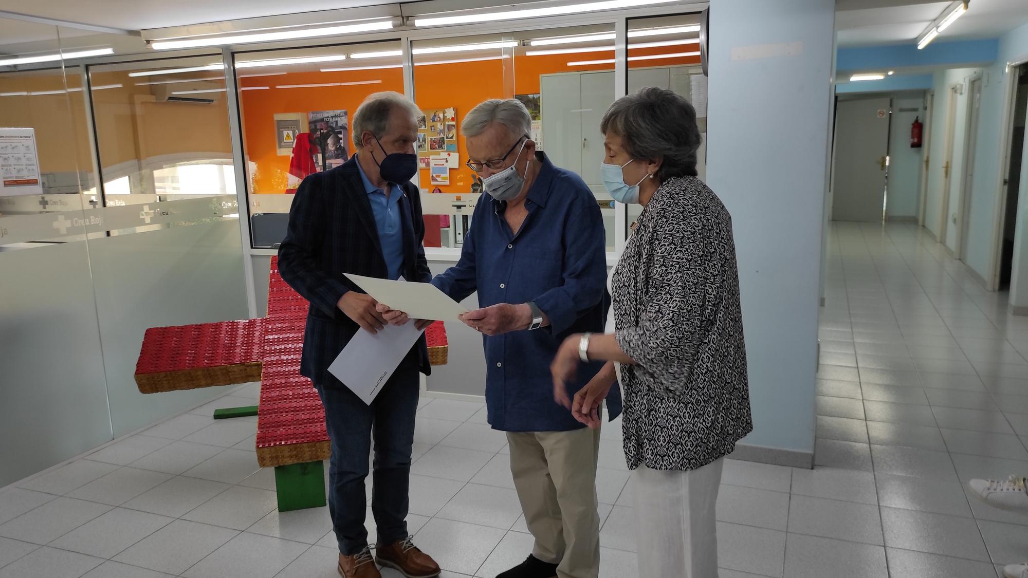 Creu Roja homenatja Eduard Puig Pujol per la seva dedicació a l’entitat