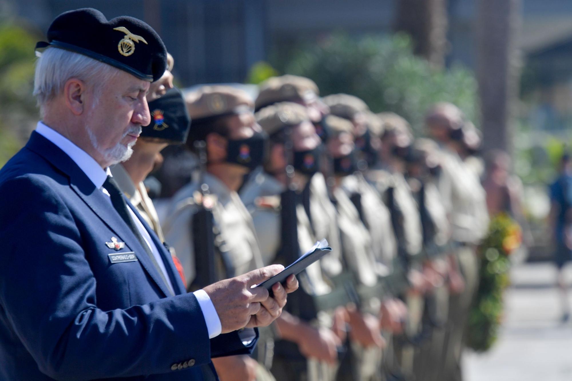 Acto de homenaje a los paracaidistas caídos en acto de servicio entre 1965 y 1979 en Maspalomas