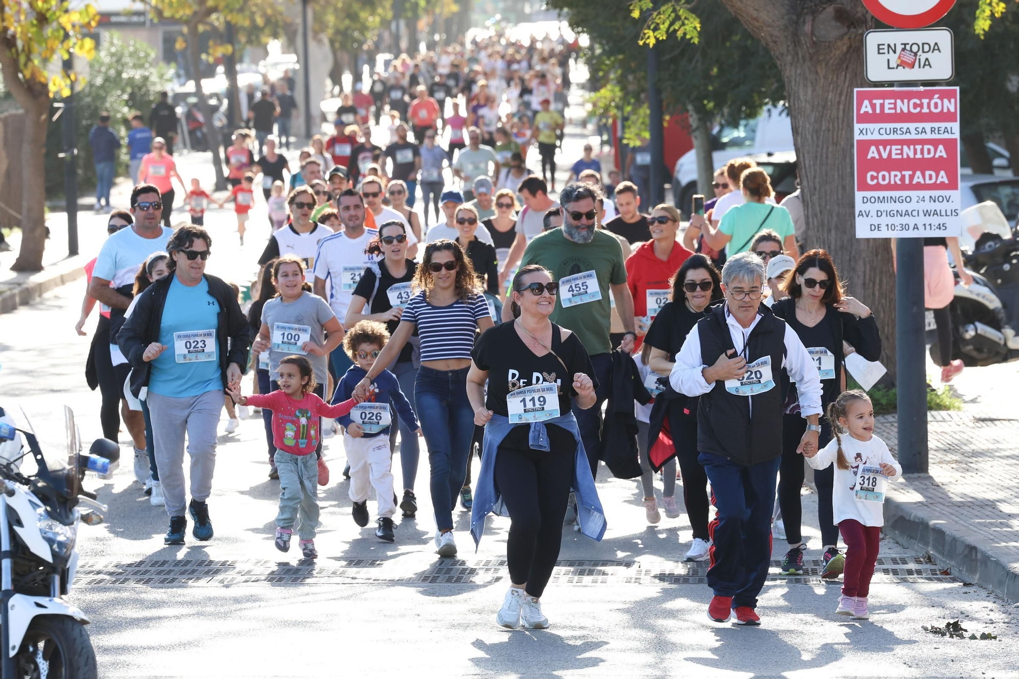 Galería: La carrera festiva de Ibiza para disfrutar en familia