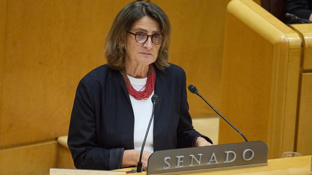 La vicepresidenta tercera y ministra para la Transición Ecológica, Teresa Ribera, este miércoles durante su comparecencia en el Senado.