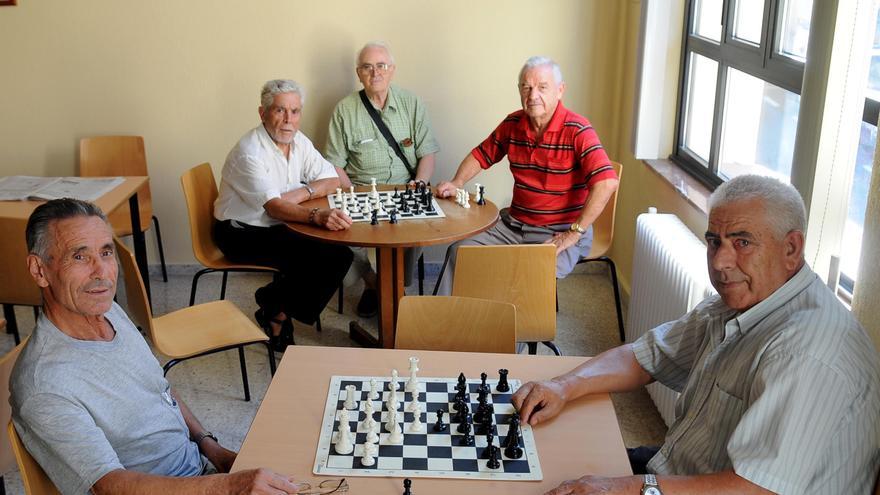 El Sepad vuelve a licitar las cafeterías de los centros de mayores