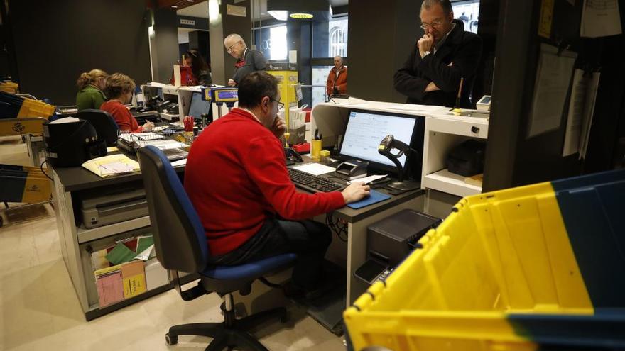 Correos convoca 20 plazas de personal laboral fijo en Asturias