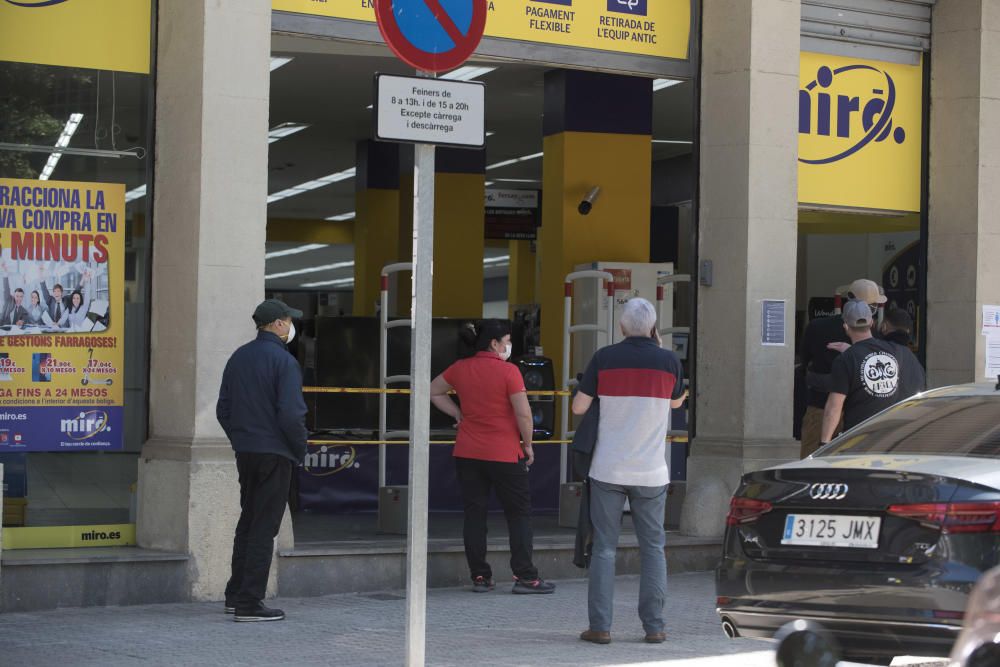 Obertura de comerços i terrasses a Manresa el primer dia de la fase 1