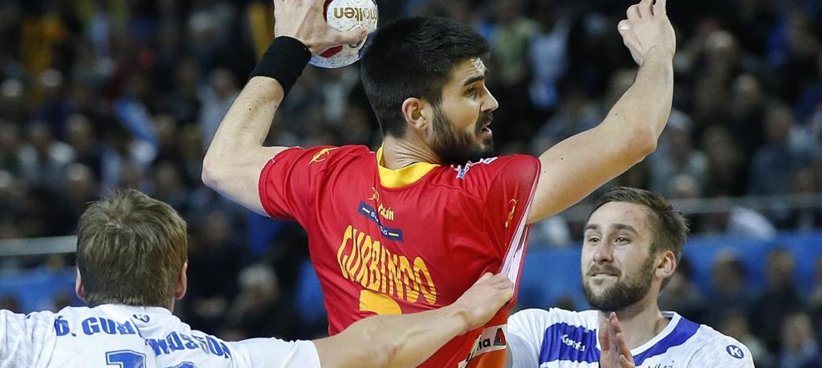 Sufrida victoria de España ante Islandia en su debut en el Mundial de ...