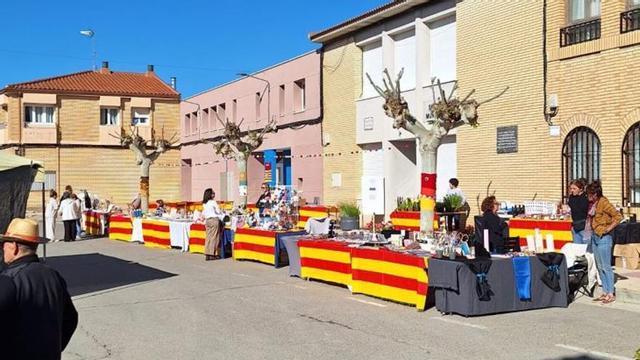 Mercado SinNombre en Remolinos el 23 de abril.
