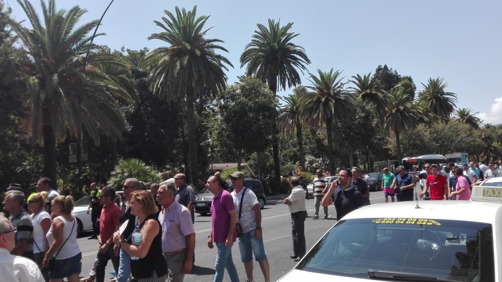 Los taxistas se reúnen con el alcalde