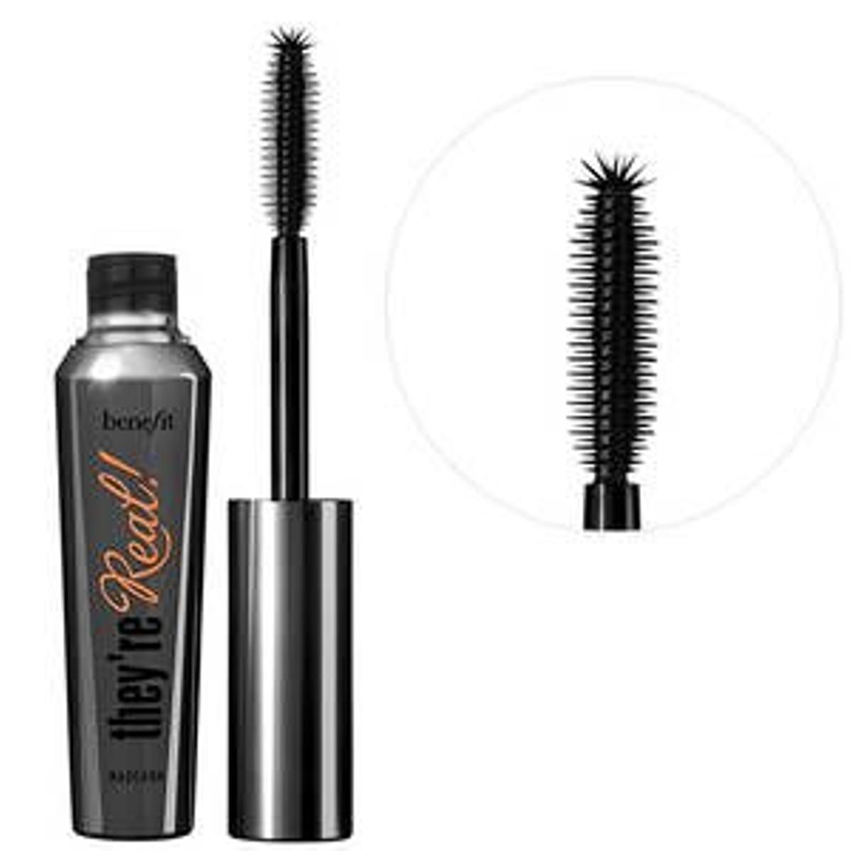 Máscara voluminizadora y alargadora They're Real de Benefit (Precio: 28,55 euros)