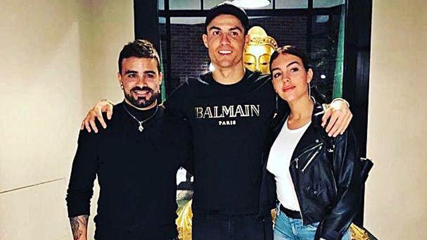 Tutto Durán, junto a Cristiano Ronaldo y Georgina, en Turín.