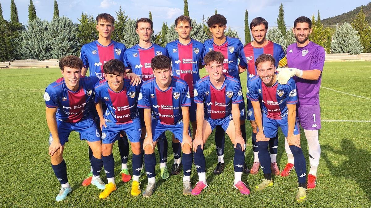 Equipo que alineó de inicio Javi Pons en el partido jugado en Enguera.