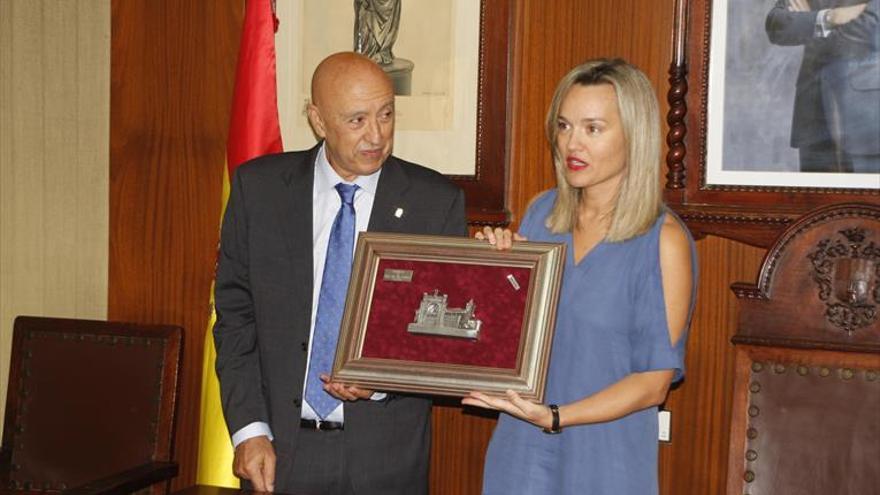 La consejera Alegría participa en las fiestas de la Virgen del Castillo