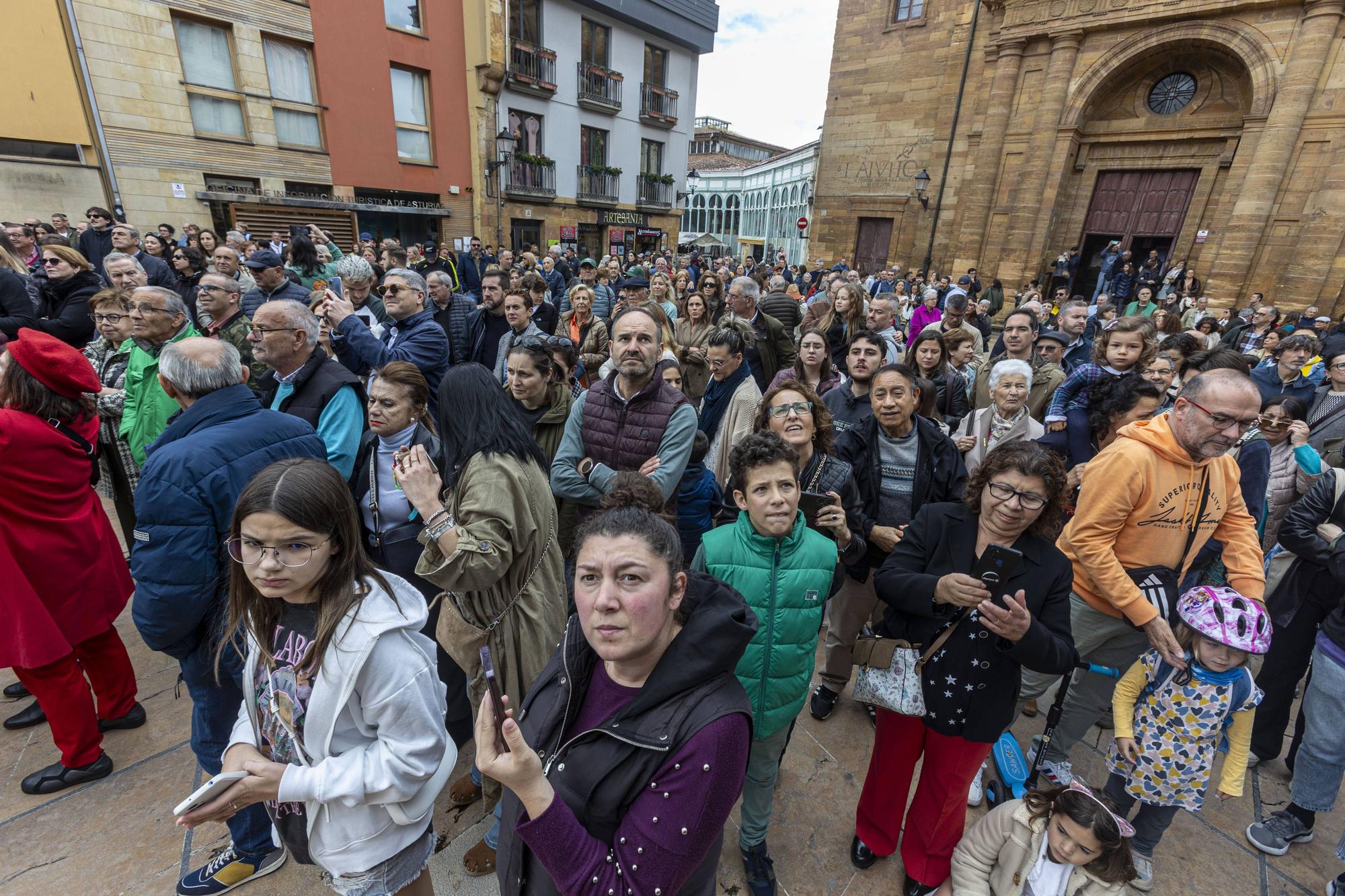 En imágenes | Cabalgata del Heraldo por las calles de Oviedo