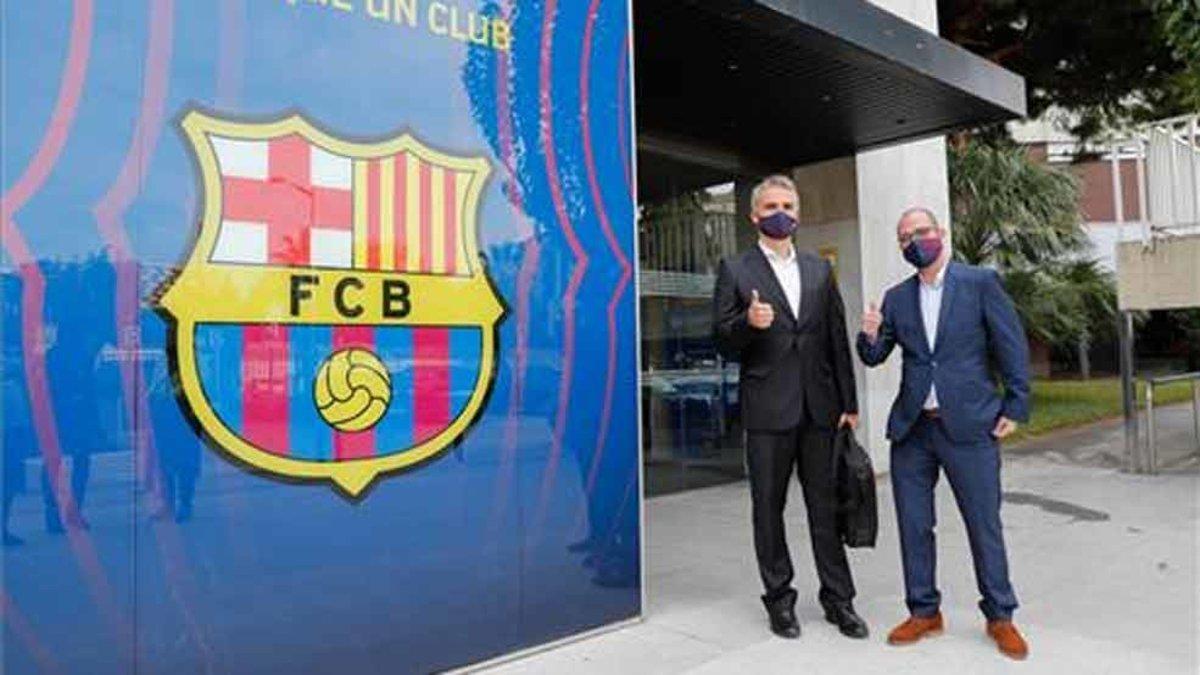 Jordi Farré y Josep Triadó, a su llegada a las oficinas del Camp Nou
