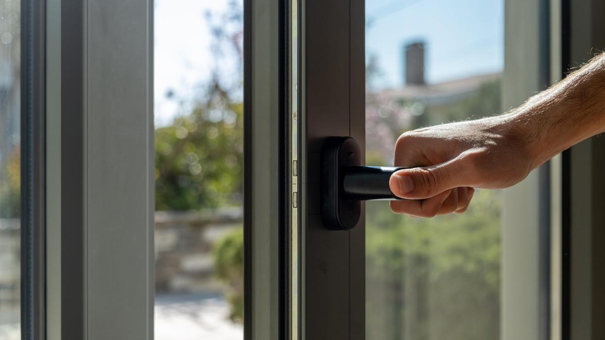 Cambiar las ventanas, una de las claves para mejorar la eficiencia energética.