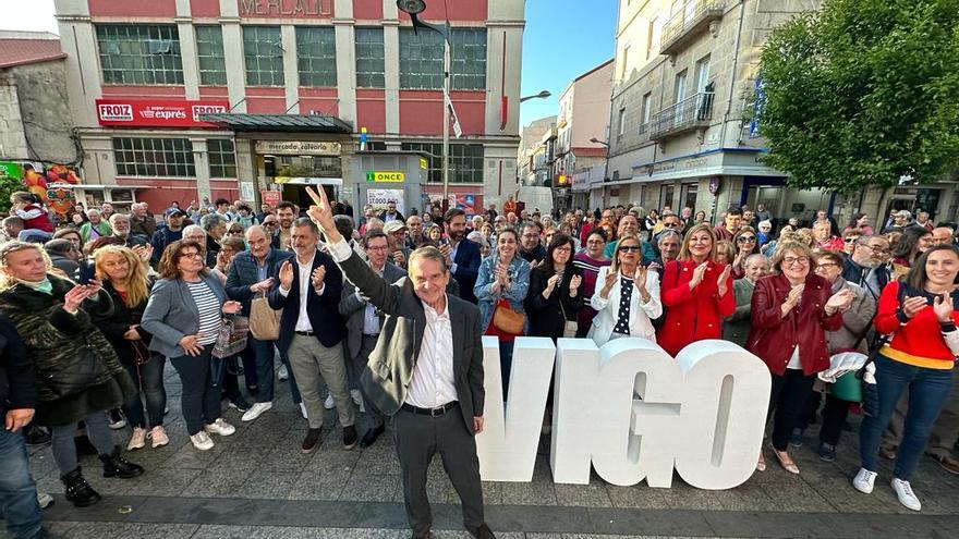 Los vigueses dan a Caballero un notable alto tras dieciséis años como alcalde: 7,5