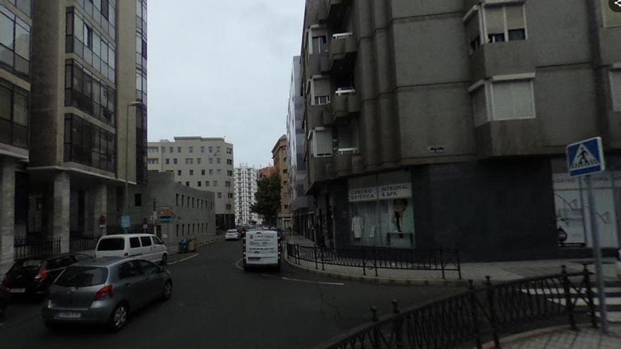 Fallece una mujer de 80 años al sufrir un infarto tras bajarse de un taxi en Las Palmas de Gran Canaria